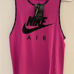 Nike Women's Fuchsia Tank Top and Shorts